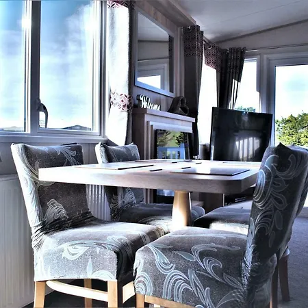 Holiday park Newquay Valley View 4*
