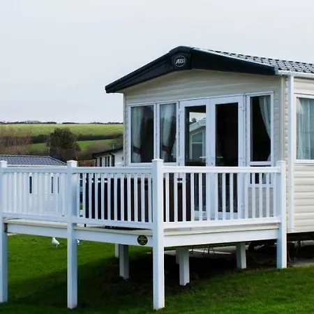 Newquay Valley View Holiday park 4*